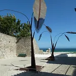 My Second House * Manta Rota
